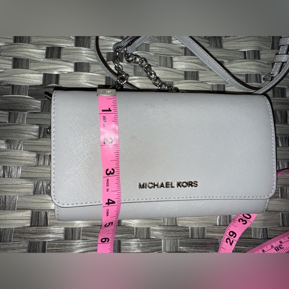 Michael Kors Wallet on Chain Crossbody — Saffiano Leather Gray WOC Bag - Picture 16 of 16